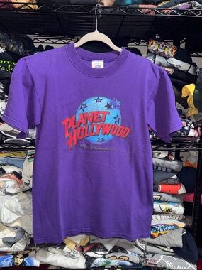 Vintage 90's Planet Hollywood Walt Disney World Purple T Shirt Size Small Retro